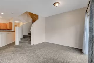 Photo #6: 2585274 Listing 