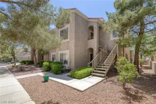 Photo #2: 2585285 Listing