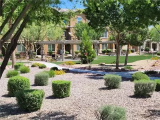 Photo #2: 2585304 Listing 