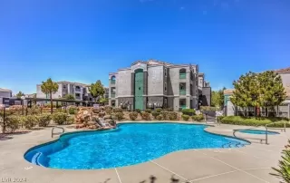 Photo #6: 2585307 Listing 