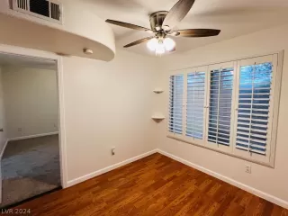 Photo #2: 2585335 Listing 