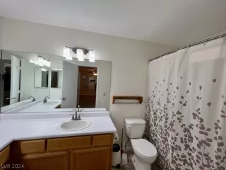 Photo #5: 2585335 Listing 