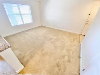 Photo #3: 2585380 Listing 