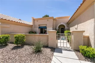 Photo #3: 2585381 Listing