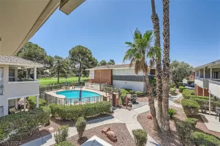 Photo #1: 2585382 Listing 