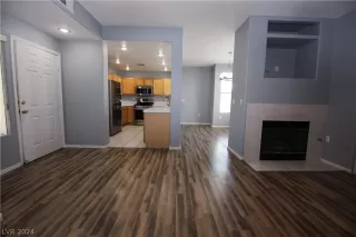 Photo #5: 2585383 Listing 