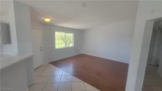 Photo #1: 2585384 Listing 