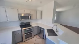 Photo #6: 2585384 Listing 