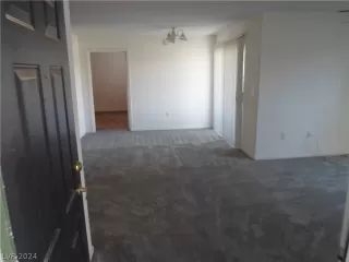 Photo #5: 2585392 Listing 