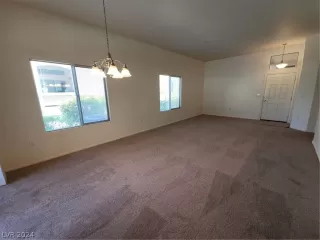 Photo #3: 2585393 Listing 