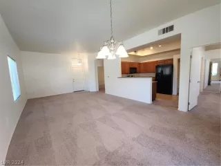 Photo #5: 2585393 Listing 