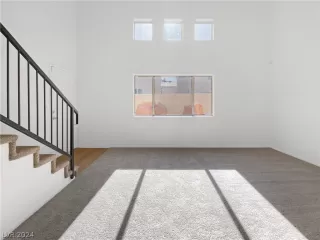 Photo #4: 2585401 Listing 