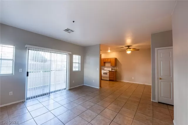 MLS: 2585404 Condo For Sale