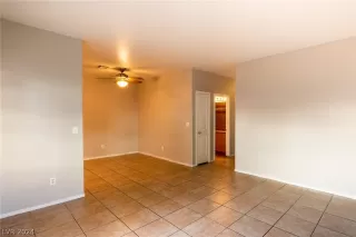 Photo #2: 2585404 Listing 