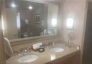 Photo #4: 2585517 Listing