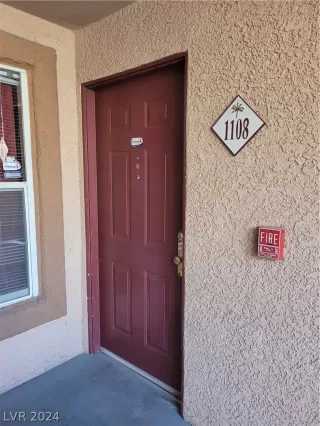 Photo #2: 2585537 Listing 