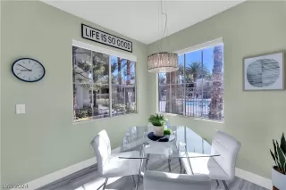 Photo #5: 2585552 Listing 