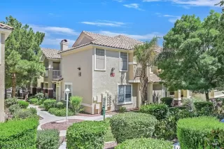 Photo #2: 2585579 Listing 