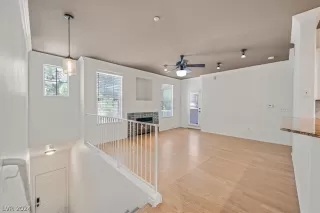 Photo #5: 2585579 Listing 