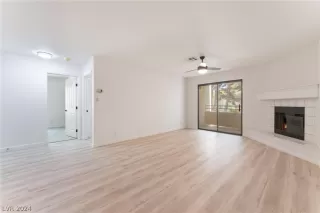 Photo #5: 2585583 Listing 