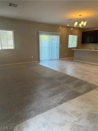 Photo #3: 2585605 Listing 