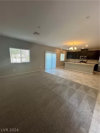 Photo #4: 2585605 Listing 