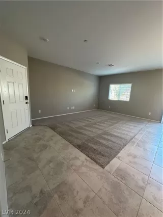 Photo #5: 2585605 Listing 