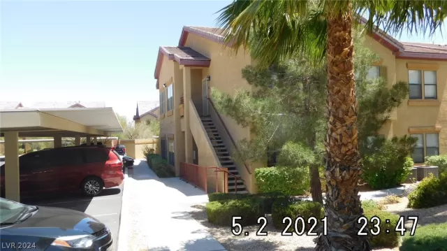 MLS: 2585676 Condo For Sale