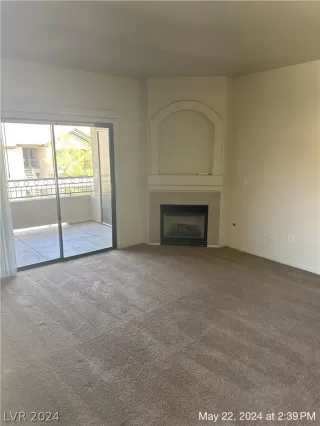 Photo #2: 2585676 Listing 