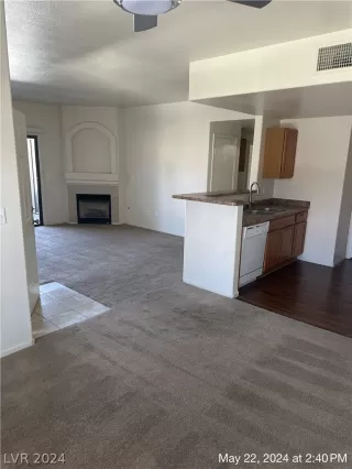 Photo #6: 2585676 Listing 