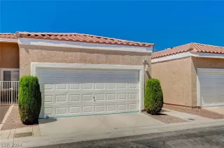 Photo #1: 2585680 Listing 