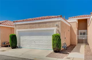 Photo #2: 2585680 Listing 