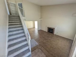 Photo #2: 2585739 Listing 