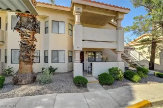 Photo #1: 2585754 Listing