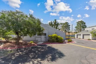 Photo #1: 2585782 Listing 