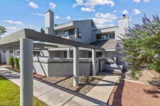 Photo #3: 2585782 Listing 