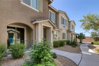 Photo #1: 2585795 Listing