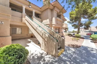 Photo #1: 2585802 Listing