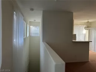 Photo #2: 2585823 Listing 