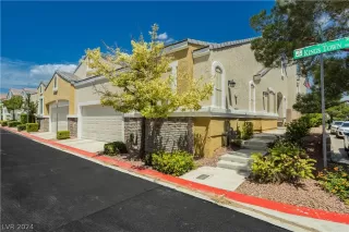 Photo #1: 2585831 Listing