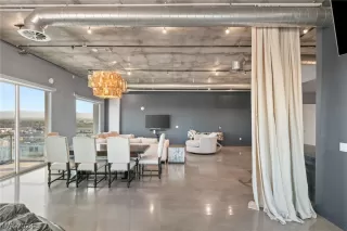 Photo #3: 2585870 Listing 