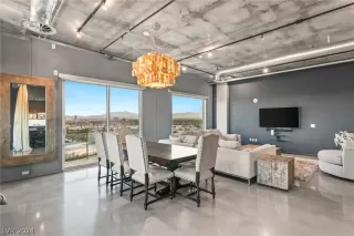 Photo #4: 2585870 Listing 