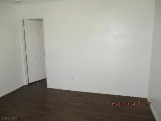 Photo #5: 2585876 Listing 