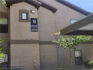 Photo #1: 2585925 Listing 