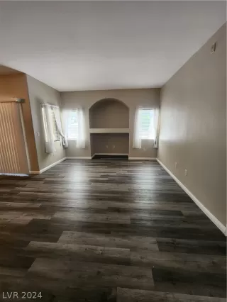 Photo #4: 2585925 Listing 