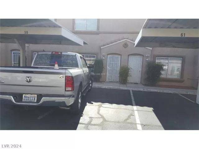 MLS: 2585987 Condo For Sale