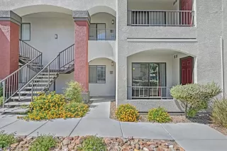 Photo #1: 2585992 Listing 