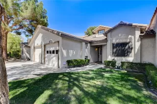 Photo #2: 2586027 Listing 