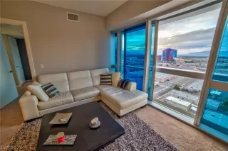 Photo #5: 2586067 Listing 