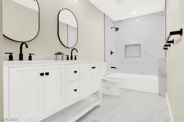 MLS: 2586076 Condo For Sale